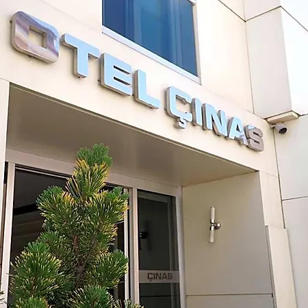 Otel Cinas
