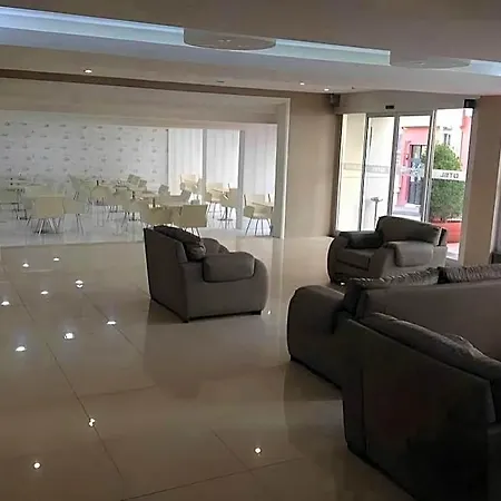 Cinas Otel 3*