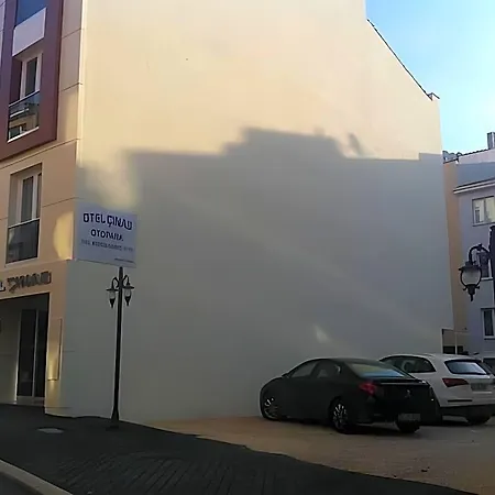 Otel Cinas 3*